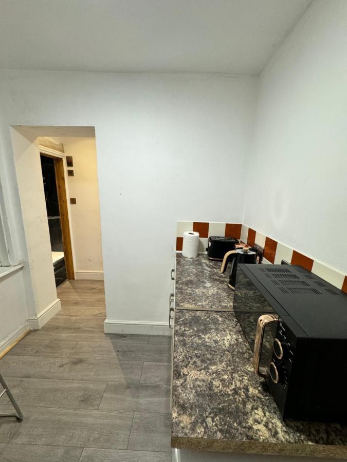 1 Bed With Kitchenette And Bathroom Oxford Eksteriør billede