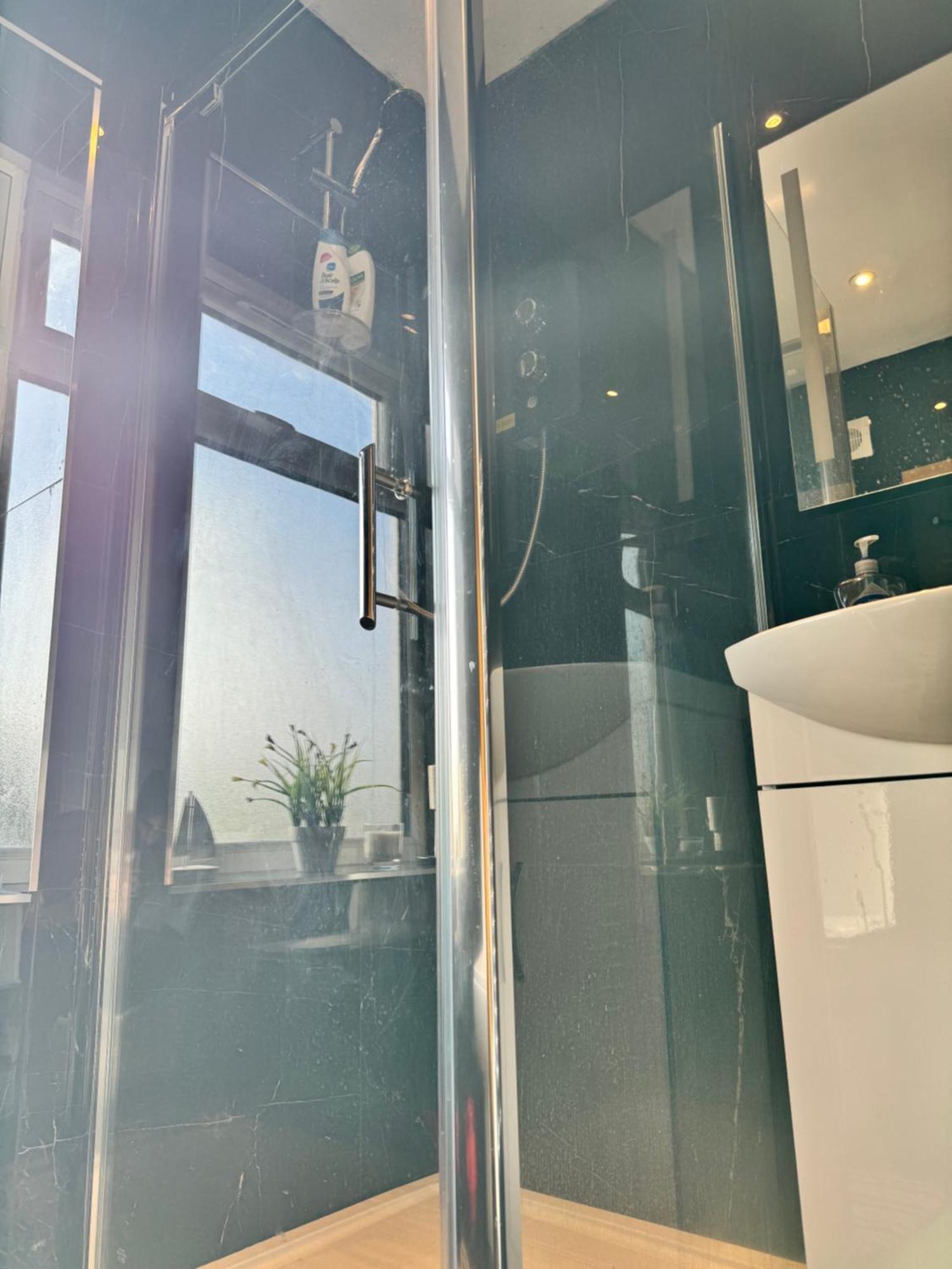 1 Bed With Kitchenette And Bathroom Oxford Eksteriør billede